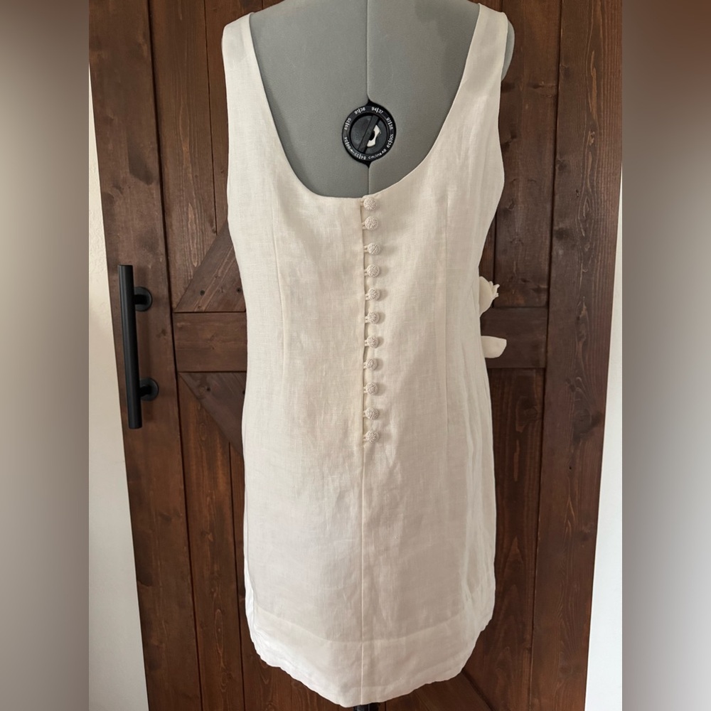 FARM Rio White Floral Applique Mini Dress - Picture 10 of 11
